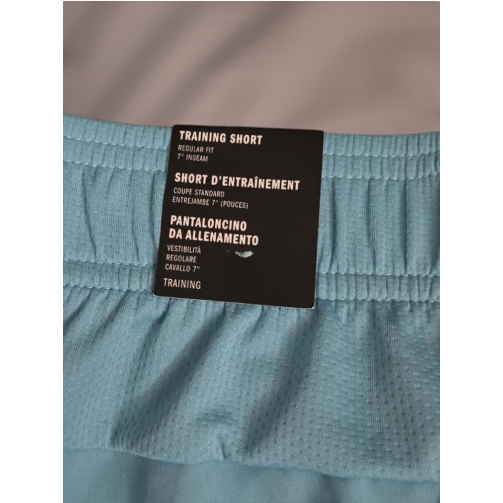 NWT Adidas Men’s Training Essentials Shorts Size Small - Regular Fit - 26" Waist - Picture 3 of 4